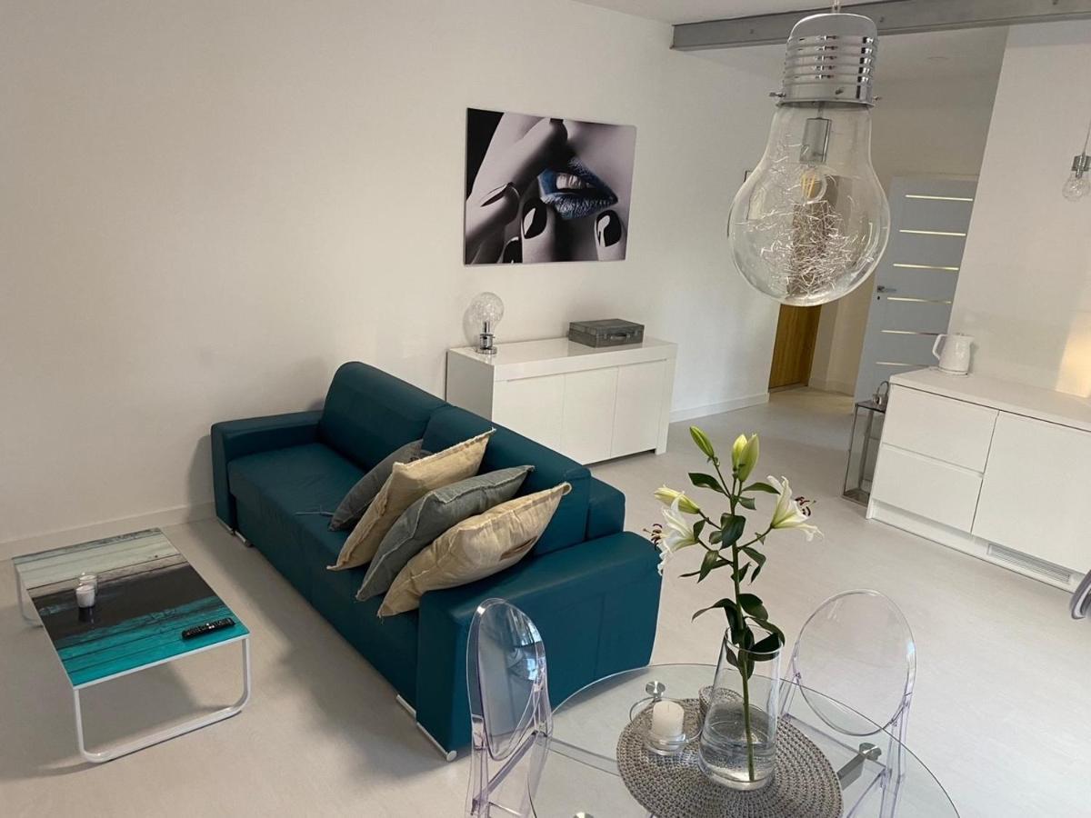 Przytulny Apartament Z Kominkiem Przy Jeziorze Borne Sulinowo Eksteriør bilde